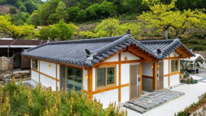 Hadong Hanok Pension The Better Day